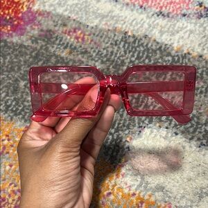 Women’s Trendy Pink Square Sunglasses